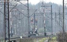 Demontaż sieci trakcyjnej w stacji Sobów, fot. Paweł Babiarz (2)