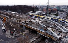 Widok z lotu ptaka na ostatnie przęsło, budowane nad ul. Podgórską, fot. Piotr Hamarnik