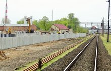 Ścianki nowego peronu na stacji Ełk Budowa rozjazdów na stacji Ełk fot Andrzej Puzewicz PKP Polskie Linie Kolejowe SA