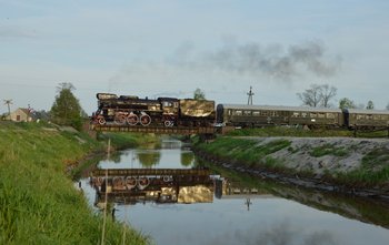 Parowóz na trasie aut. Marcin Szymański