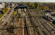 Bytom, prace w stacji, widok z lotu ptaka, w tle hala peronowa, fot. Szymon Grochowski