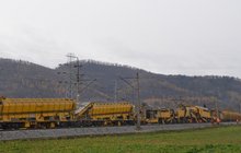 Maszyna AHM na szlaku Kamieniec Ząbkowicki - Bardo Przyłęk. Fot. M. Pabiańska 11.24