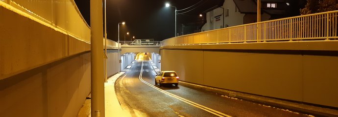 Widok na tunel pod torami w Otwocku na ul. Żeromskiego