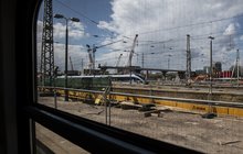 Widok na prace i pociąg na stacji Warszawa Zachodnia, fot. Izabela Miernikiewicz