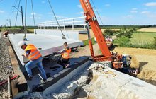Prace nad przebudową wiaduktu koło Inowrocławia 