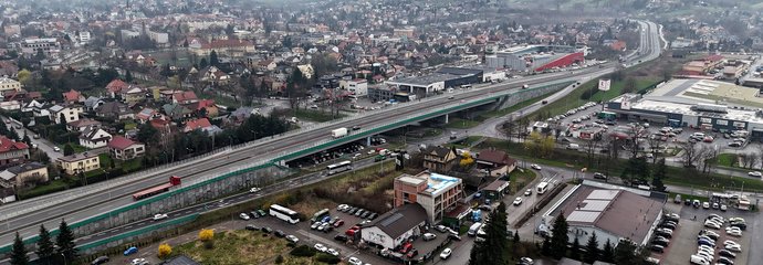 Myślenice. Widok z lotu ptaka na miejsce w którym zaprojektowana będzie stacja końcowa, fot. Piotr Hamarnik