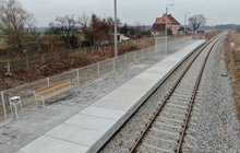 Widok na peron na przystanku Pszenno, fot. P. Mieszkowski, A. Lewandowski