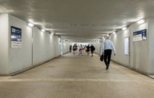 Stacja Bytom, przejście podziemne i mieszkańcy, fot. Łukasz Hachuła, Polskie Linie Kolejowe (1)