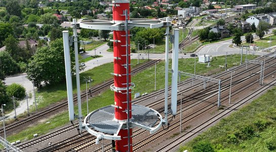 Maszt GSM-R przy linii kolejowej 4 fot. Paweł Mieszkowski