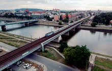 Stary most średnicowy nad Wisłą w Krakowie