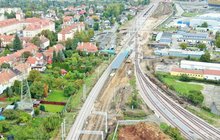 Widok na przystanek Gdańsk Kolonia oraz na Gdańsk Stadion Expo 