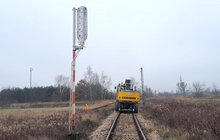 Relokacja szyn na szlaku Tarnobrzeg - Ocice linii kolejowej nr 25, fot. Paweł Babiarz (1)