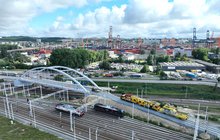 Widok z góry na nowy wiadukt kolejowy na stacji Gdynia Port, fot. Tomasz Kuźma, PLK SA 1