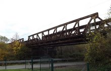 Most kolejowy nad rzeką Bóbr na linii kolejowej miedzy Marciszowem a Sędzisławem Fot. M. Franków