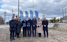 Podpisanie umowy na budowę przystanków w Józefinie, na zdjęciu przedstawiciele PLK, MI i władz lokalnych, fot. Anna Znajewska-Pawluk
