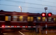 Przejazd kolejowo-drogowy, rogatka, pociąg aut. PLK SA