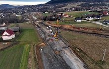 Wiertnica podczas prac na odcinku Klęczany - Limanowa, widok z lotu ptaka, fot. Krzysztof Dzidek