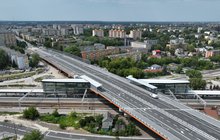 Widok z góry na nowy przystanek kolejowy Radom Wschodni i wiadukt drogowy na ul. Żeromskiego w Radomiu, fot. Anna Znajewska-Pawluk (2)