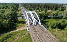 Most kolejowy nad Pilicą Centralna Magistrala Kolejowa fot. A. Lewandowski