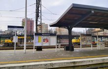 Stacja Mysłowice, widok na nowy peron, w tle prowadzone są prace, fot. Katarzyna Głowacka