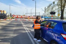 Poznań, przejazd kolejowo-drogowy ul. Św. Michała akcja bezpieczny przejazd fot. Radosław Śledziński
