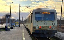 Pociąg przy peronie stacji Bydgoszcz Fordon. fot. Bogdan Cupa PLK