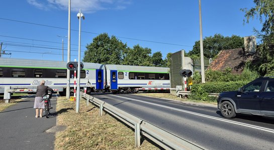 Przejazd kolejowo-drogowy w Oławie, fot. Katarzyna Głowacka PLK SA