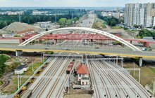 Stacja Gdańsk Zaspa Towarowa, widok z góry na tory i wiadukty. fot. Szymon Danielek, Damian Strzemkowski