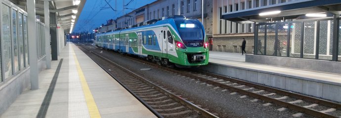 Zmodernizowana stacja Rzeszów Główny, nowe perony i oświetlenie, fot. PLK Kamil Mergel