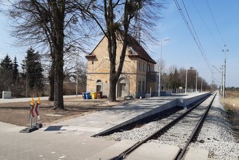 Nowy peron i tor kolejowy w Wojnowie, fot. PLK