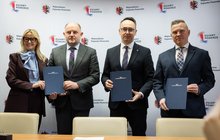 Podpisanie Paktu Kolejowego we Włocławku z udziałem przedstawicieli MI i PLK SA fot. MI