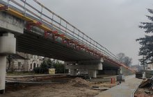 Skierniewice Budowa wiaduktu nad torami, droga dojazdowa, fot. Piotr Szeląg