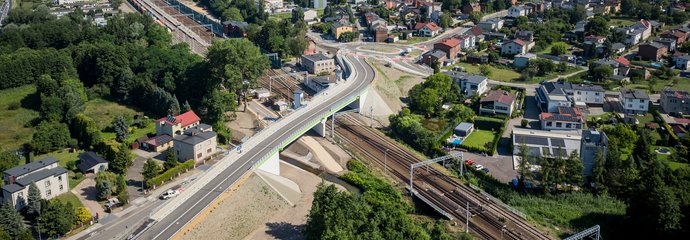 Widok z lotu ptaka na wiadukt w Żorach fot. Łukasz Hachuła 1
