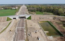 Nowe Racibory - wiadukt widok z drona fot Paweł Mieszkowski PKP Polskie Linie Kolejowe SA