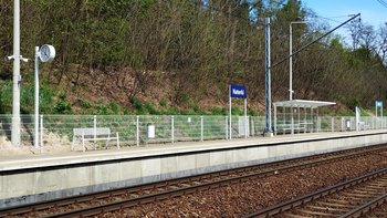 Nowe zegary i nagłośnienie na stacji Naterki. fot. Przemysław Zieliński