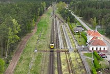 Widok z góry na stację Lipowa Tucholska. fot. Szymon Danielek PLK