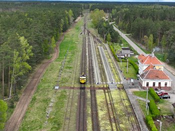 Widok z góry na stację Lipowa Tucholska. fot. Szymon Danielek PLK