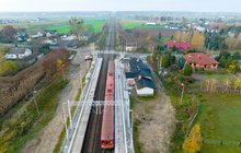 Pociąg przy peronie przystanku Rychnowo Wielkie, fot. Łukasz Bryłowski, PKP PLK