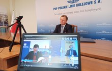 Ireneusz Merchel, prezes PKP Polskich Linii Kolejowych S.A. oraz Andrzej Bittel, sekretarz stanu w ministerstwie infrastruktury podczas videokonferencji.