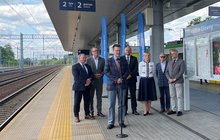 Andrzej Bittel, wiceminister infrastruktury,na konferencji prasowej na stacji Radom Główny; fot. Anna Znajewska-Pawluk