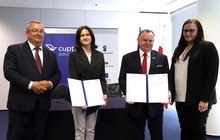 Podpisanie umowy o dofinansowanie prac projektowych dla inwestycji „Prace na linii kolejowej nr 8 na odcinku Skarżysko-Kamienna Kielce – Kozłów – prace przygotowawcze”