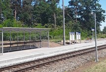 Wiata na przystanku Ciemnice_fot.Bogusław Hamerla