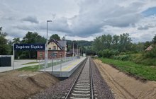 Przystanek Zagórze Śląskie, widok na cały obiekt z perspektywy maszynisty pociągu; fot. Magdalena Janus