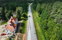Widok z góry na prace torowe na odcinku Somonino - Gdańsk Osowa. fot. Damian Strzemkowski PLK