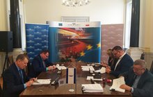 Podpisanie umowy na budowę pięciu nowych przystanków fot. Bartosz Pietrzykowski 