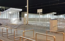 Stacja Zgierz, nowe przejście podziemne, widok z peronów na tunel pod torami. fot. Tomasz Toczko