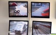 Ekran monitora z wizją na 4 przejazdy kolejowo-drogowe