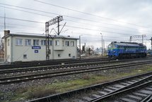 Stacja Sokółka - jedzie pociąg. fot. Tomasz Łotowski PKP Polskie Linie Kolejowe SA