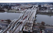 Widok z lotu ptaka na trzy nowe mosty kolejowe w Krakowie, fot. Piotr Hamarnik