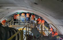 Wnętrze budowanego tunelu na linii kolejowej 104 fot. Piotr Hamarnik (2)